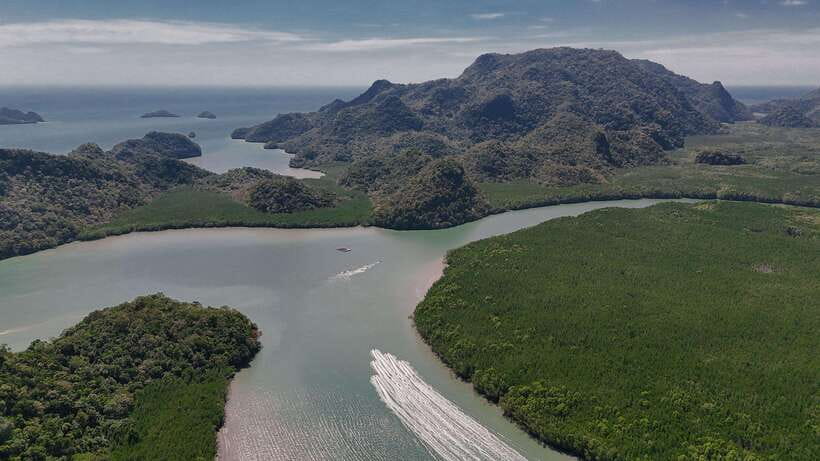(PRIVATE) Platinum Package Jet Ski Tour Langkawi, Red Ray - The 270-minute Platinum plan: what each checkpoint feels like