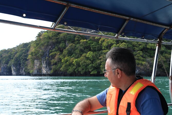 Private Tour: Southern Island Geopark Tour from Langkawi - Dayang Bunting Island: your first landing and a calm start