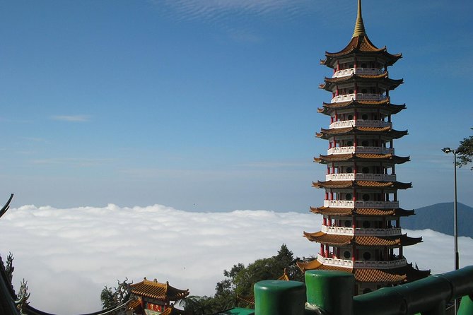 Private Tour with Local Host : Genting Highlands Day Tour enroute Batu Caves - Banana leaf biryani lunch: the meal break that actually matters
