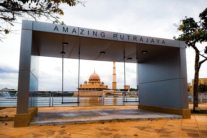 Putrajaya City Tour from Kuala Lumpur - Masjid Tuanku Mizan Zainal Abidin (Masjid Besi): steel architecture with a twist