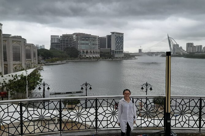 Putrajaya Tour From Kuala Lumpur - Cruise at Kelab Tasik Putrajaya: worth it, but plan for realities
