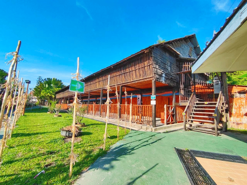 Sabah : Koisaan Cultural Village - Timing Tips: How to Not Rush 11 Houses and Multiple Demos