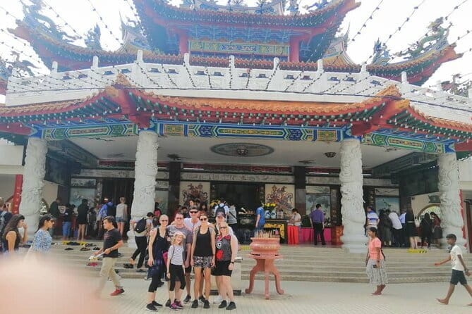 Small-Group Kuala Lumpur Half-Day City Tour - Lake Gardens, National Museum, and the Railway Station Facade