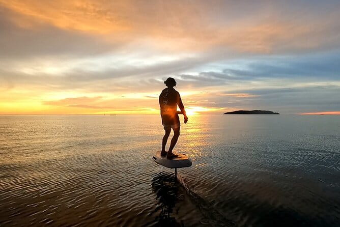 Sunset E-Foil Experience in Tanjung Aru Beach - Key things that make this e-foil sunset special