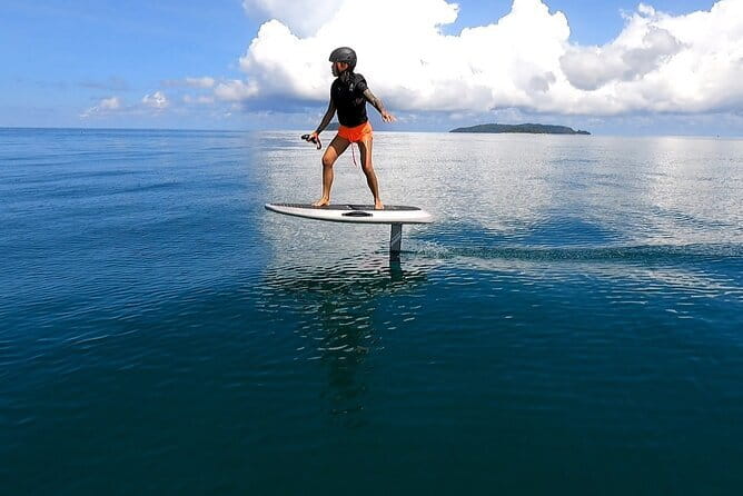 Sunset E-Foil Experience in Tanjung Aru Beach - How the remote control and flight system actually works
