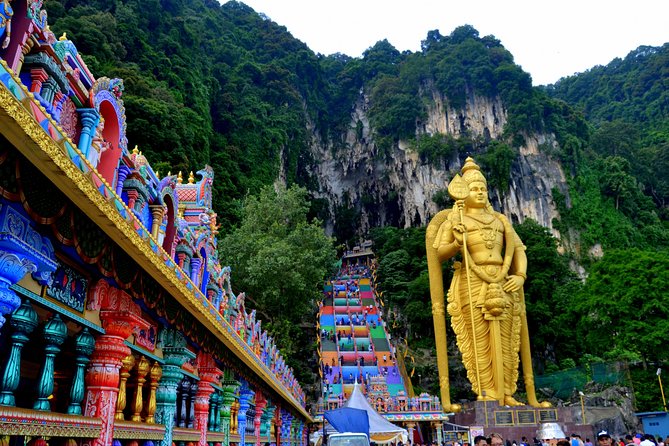The holy caverns and temples of the Batu Caves - Key points before you go