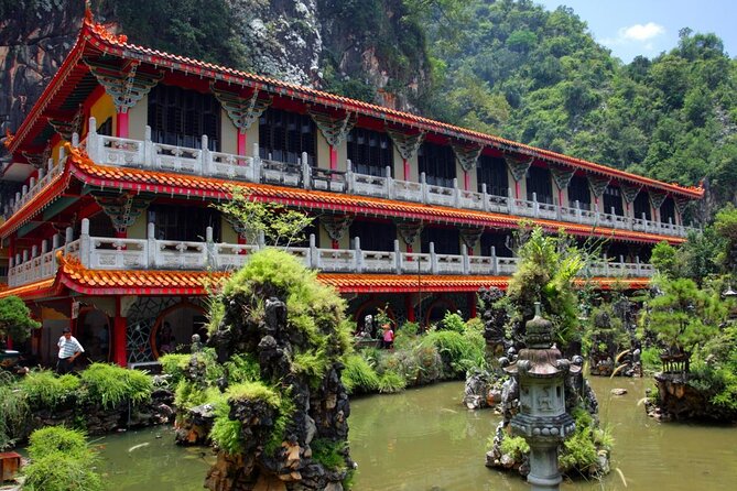 Wildlife & Wonders: Orang Utan Island + Perak Cave Temple Tour - Key things to know before you go